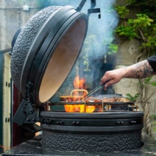 IQ GRILLS® — μεγάλο 22 ίντσες - ψησταριά Kamado με πλήρη αξεσουάρ — μαύρο άνθρακα