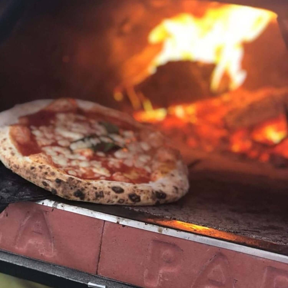 Pizza Party® 70 x 70 ξυλόφουρνος πίτσας για 2 πίτσες - Corten — πέτρα Saputo Biscotto